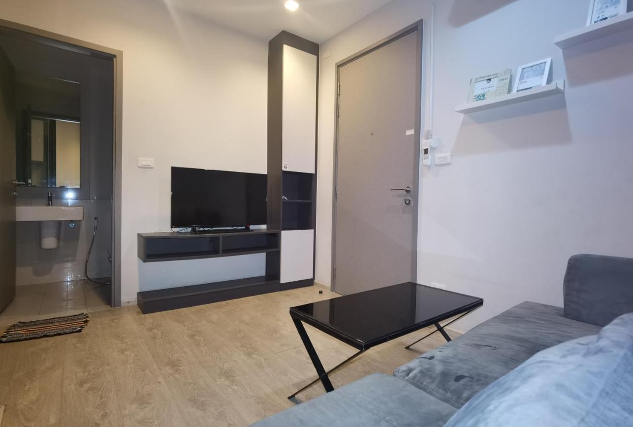 Llx At The Base Apartment Pattaya