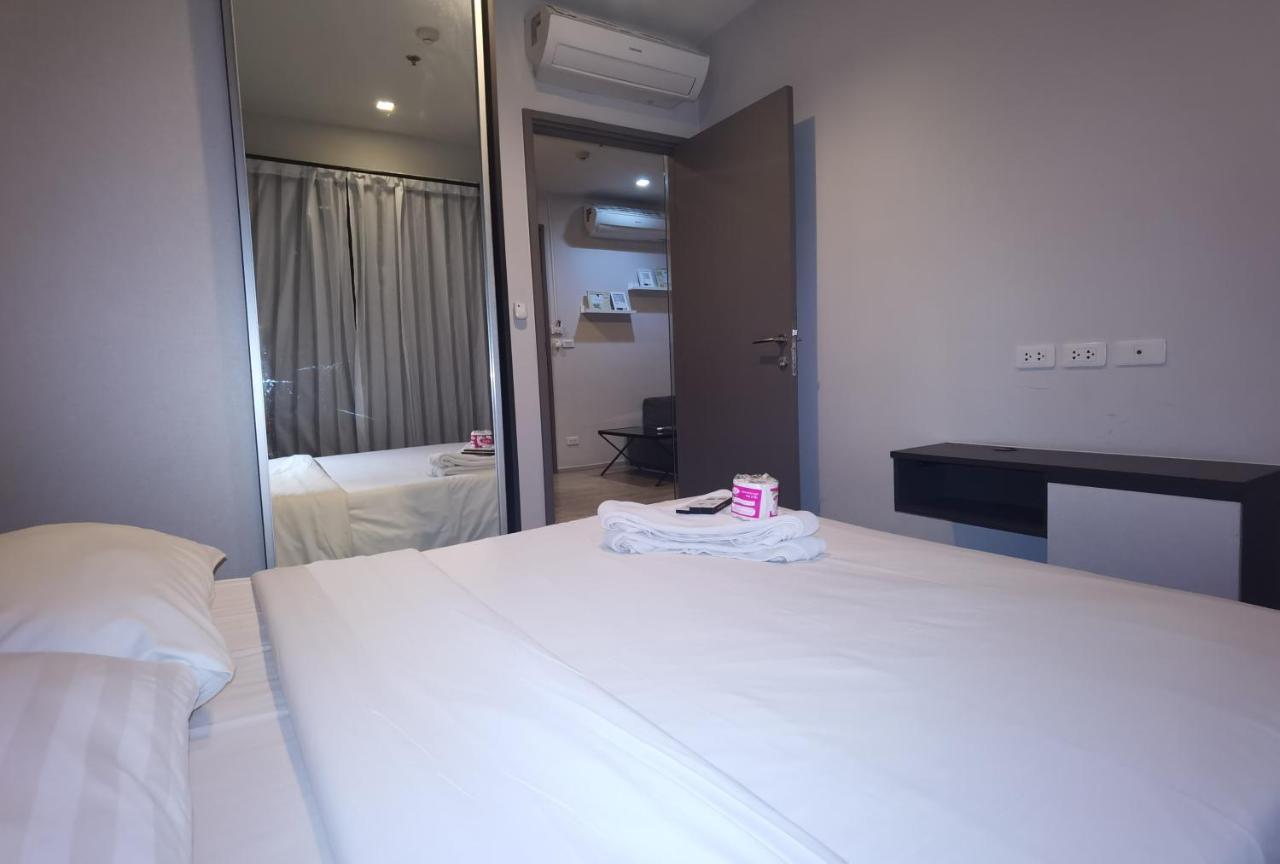 Llx At The Base Apartment Pattaya
