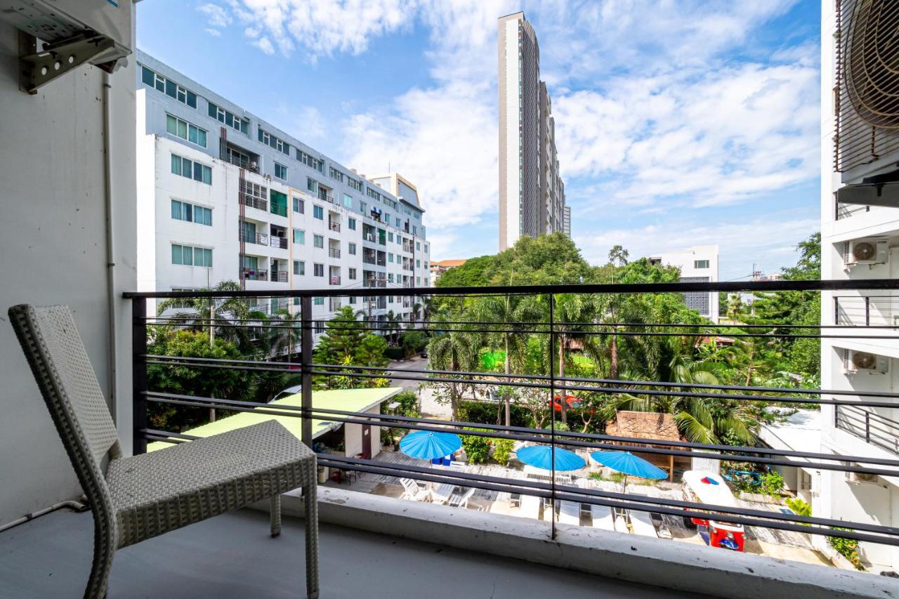 Hotel Reddoorz I-talay