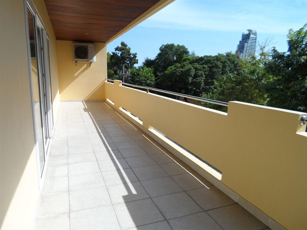 Apartment View Talay 6