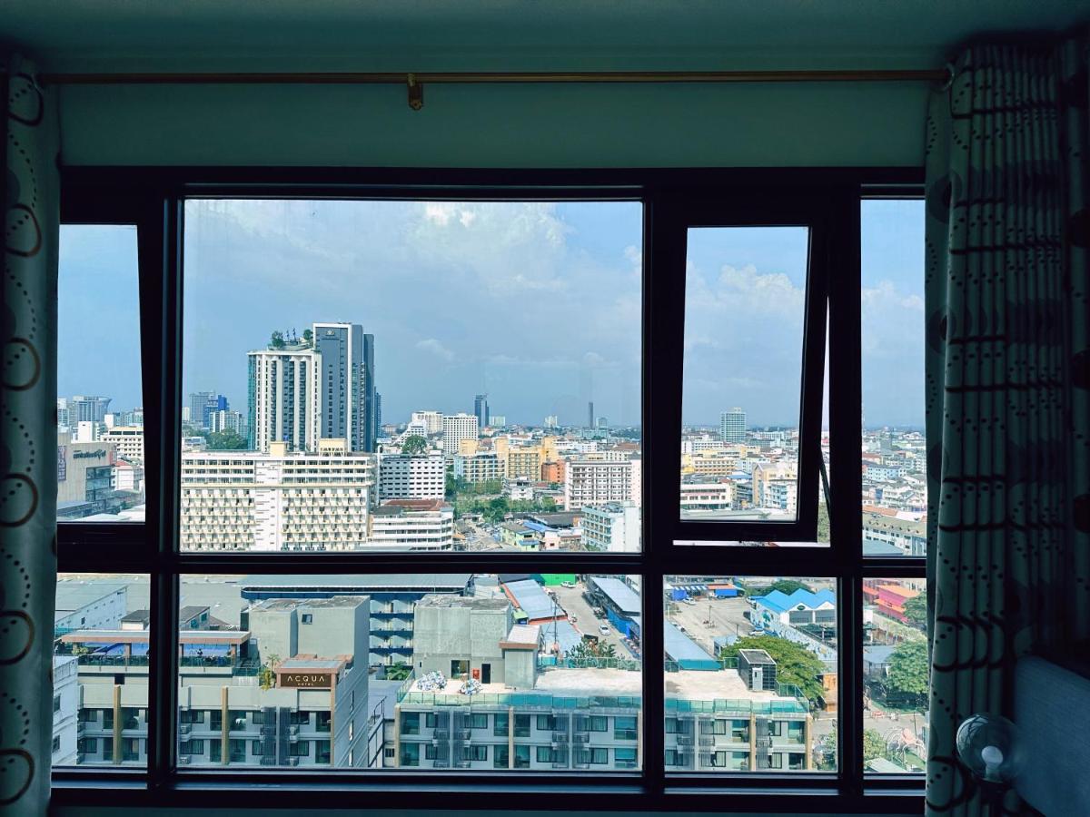 The Base Seaview Apartment Pattaya