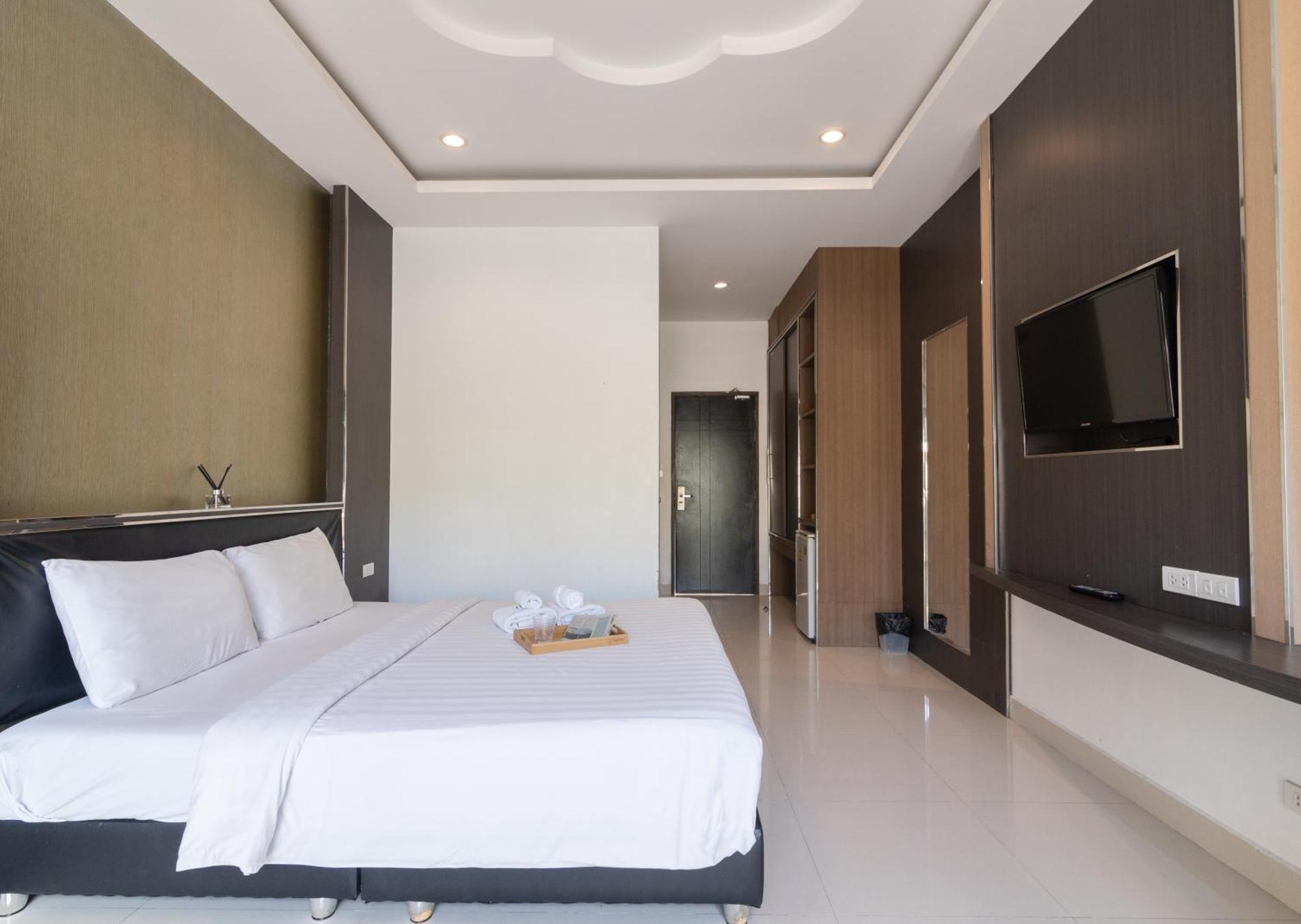 Tribe 3* Pattaya