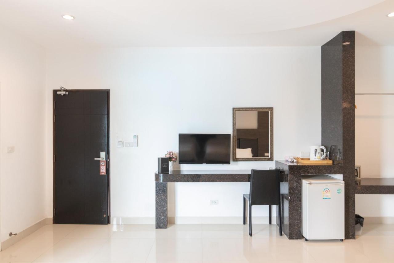 Tribe Hotel 3*