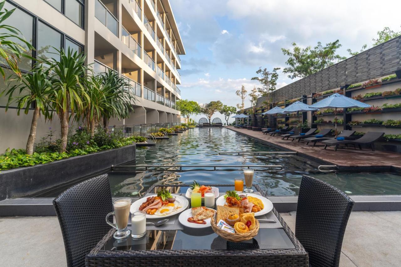 Golden Tulip Beachfront Hotel 5*