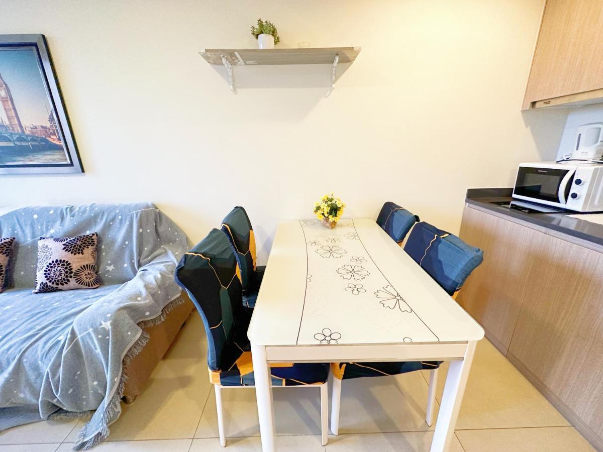 Unixx Sea View Apartment *