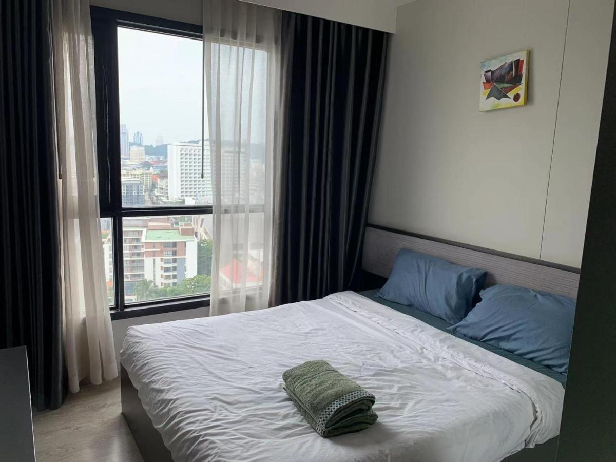 泰国芭提雅thebase无边游泳池公寓 Apartment Pattaya