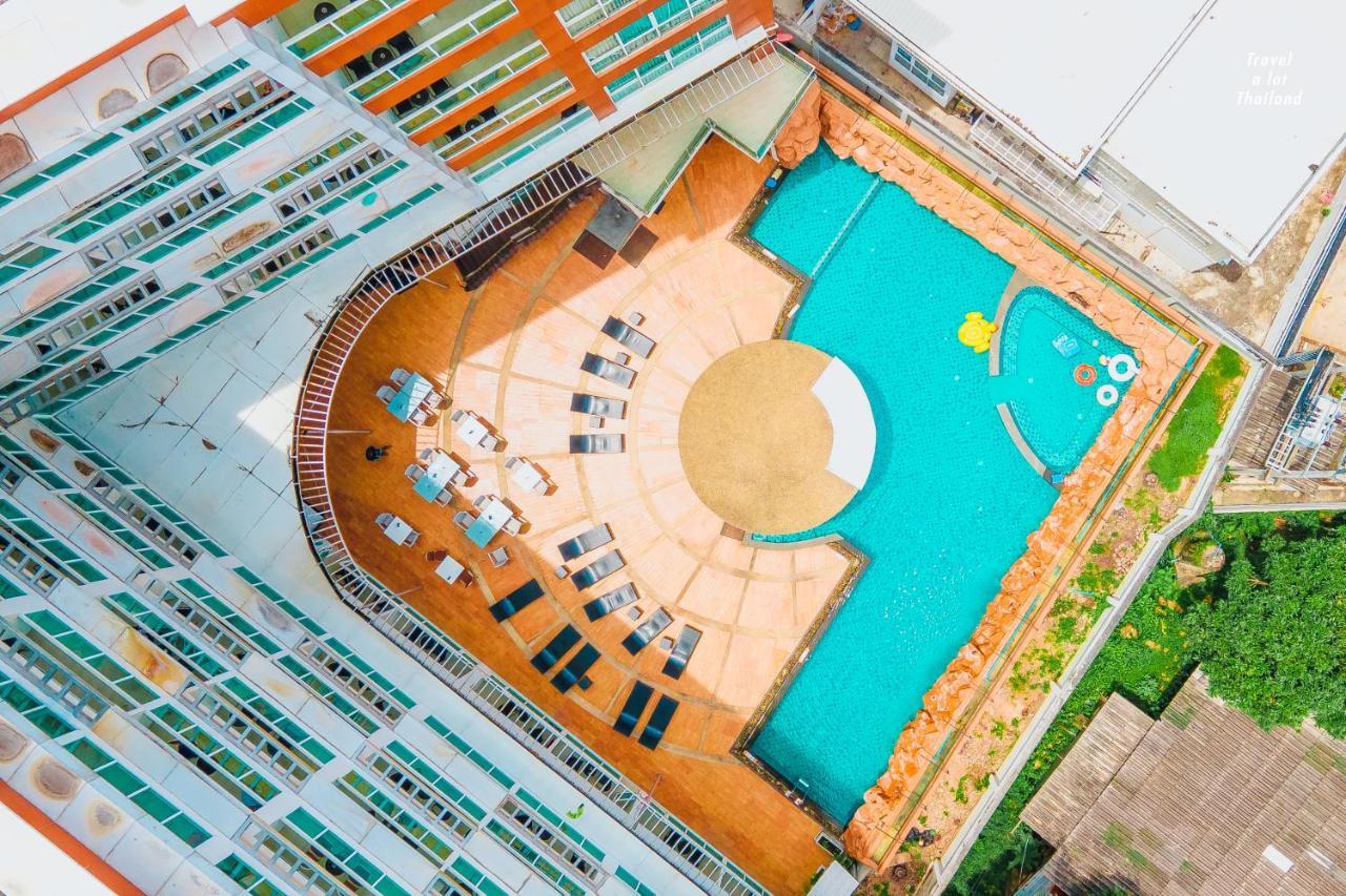 Hotel Centara Nova Pattaya