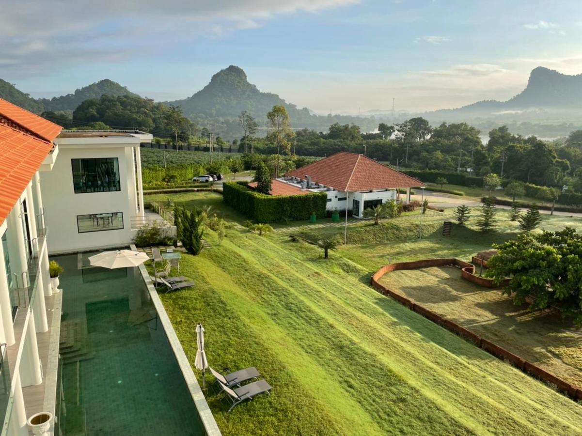 Viva Montane Hotel 4*