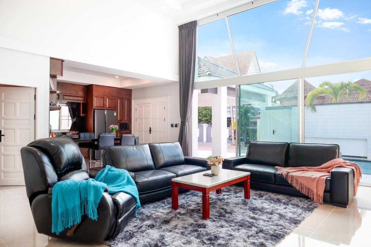 *city~house* 芭堤雅豪华泳池别墅近步行街 Pattaya