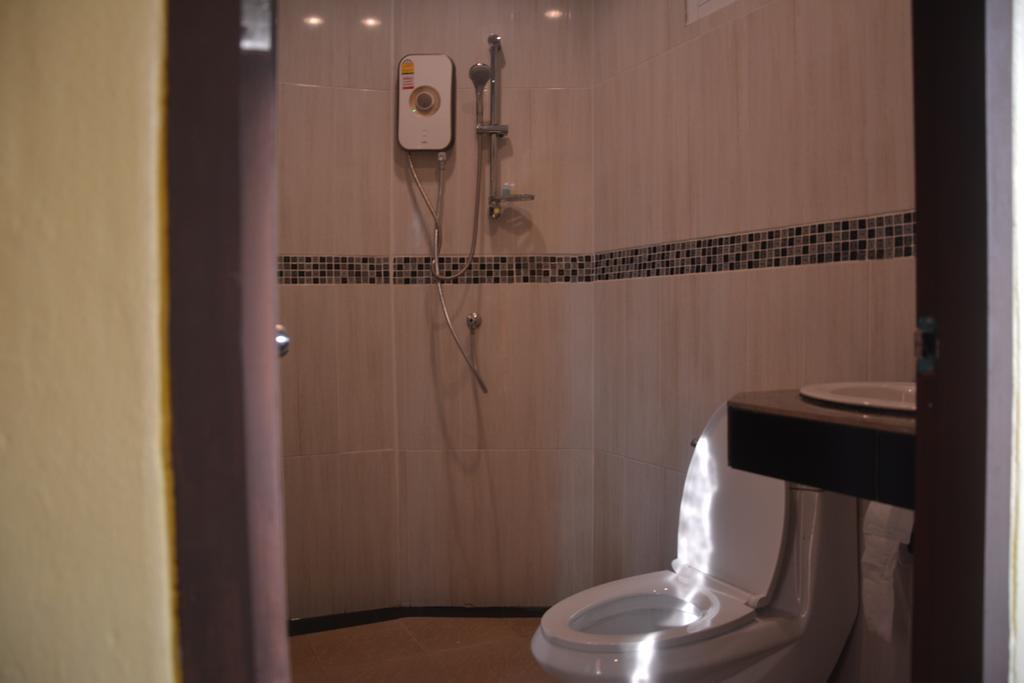 Taj Place Residency 2*