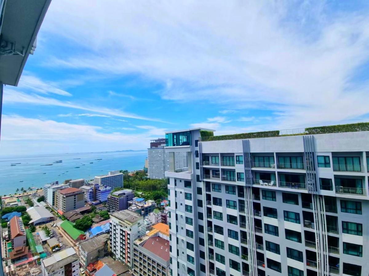 Infinity Pool One Bedroom Pattaya