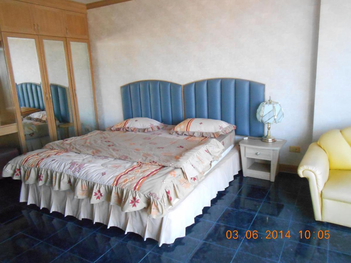 Apartment View Talay #1 = Jomtien Call Me +66-8-68409-206 *