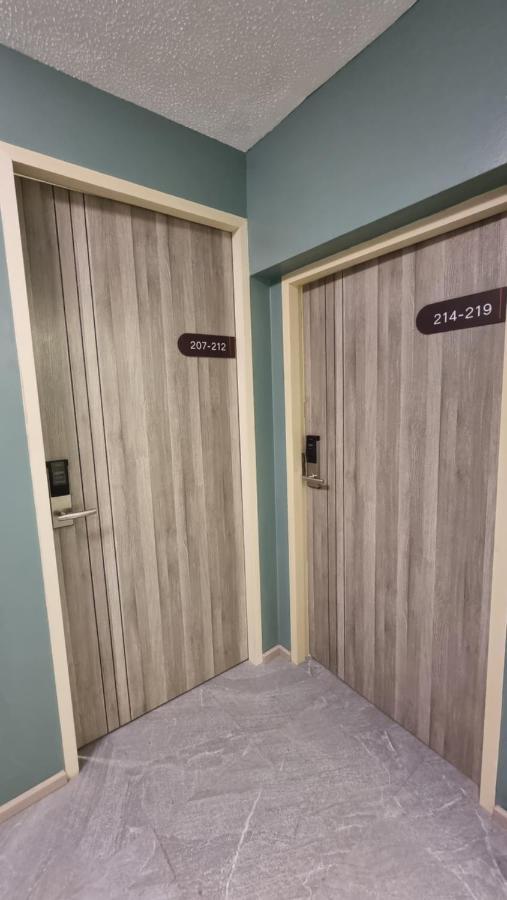 Albergue Glur Walking Street Pattaya