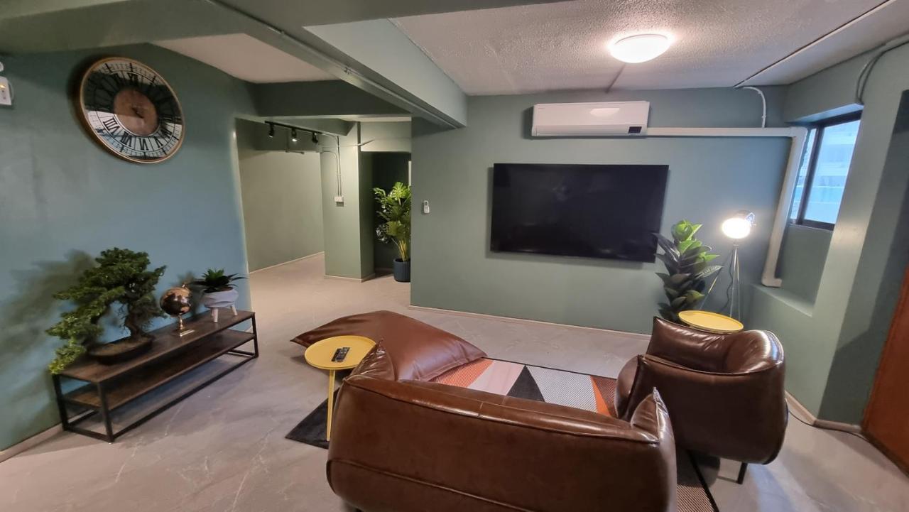 Albergue Glur Walking Street Pattaya