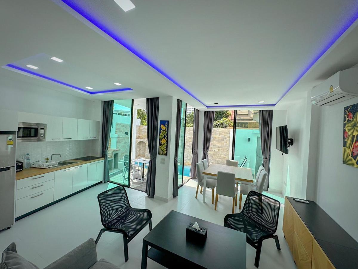 Villa Chateau Dale Pool 177 Nearby Walking Street *