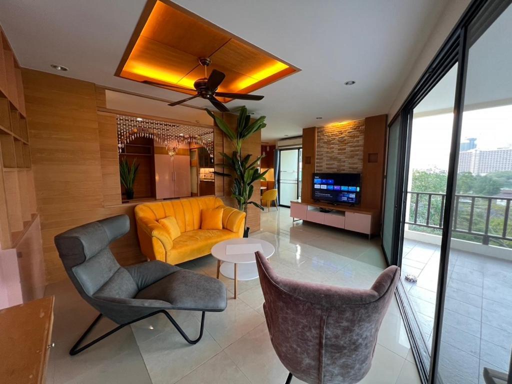Apartment Wongamat Privacy - Naklua