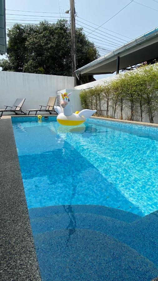 Luxury Pool Center C3- 3 Bedroom Villa Pattaya
