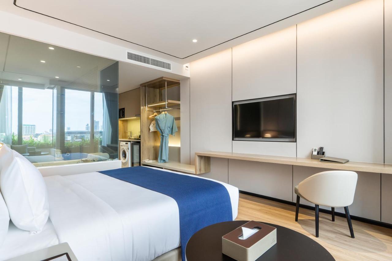Arbour And Pattaya