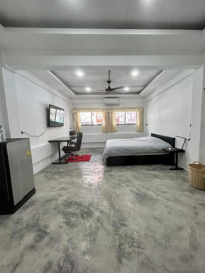 Guest house Splash Bar And 3*