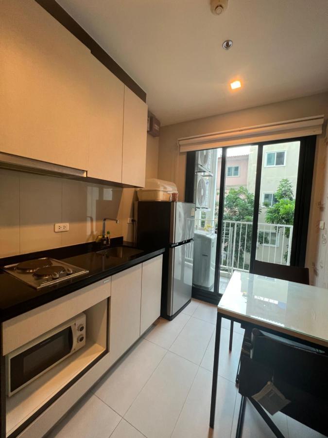 Apartment The Base 芭堤雅中央公寓 *