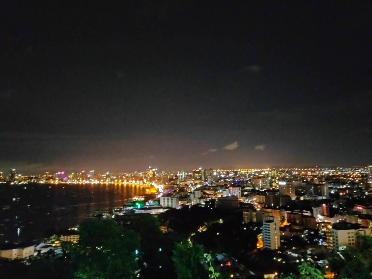 Apartment The Base Central High Floor Sea View