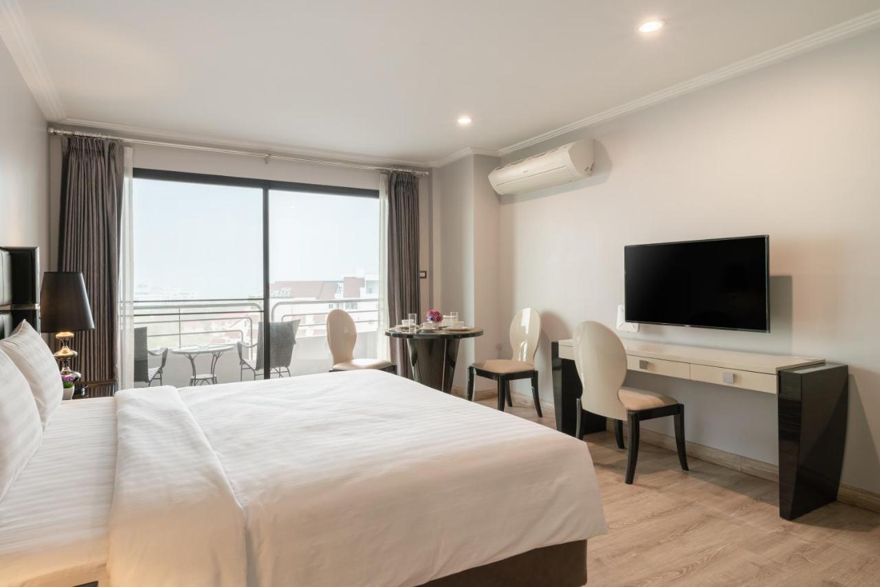 Sirin Exclusive And Pattaya