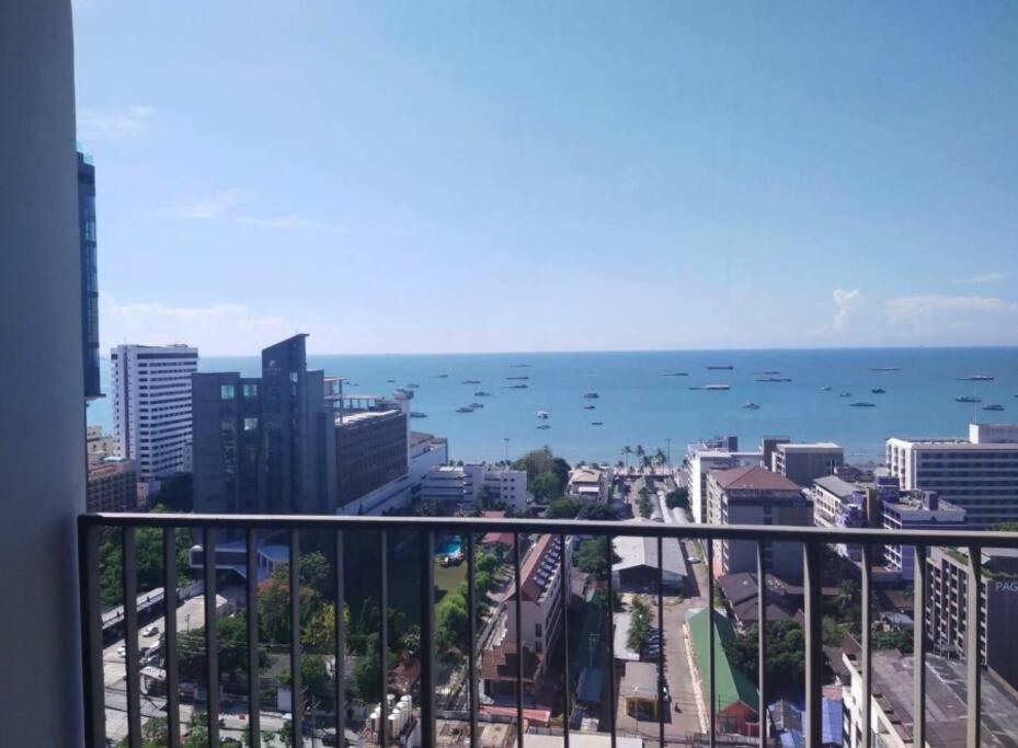 The Base Huge 2bed King&queen With Infinity Pool & Free Netflix * Pattaya