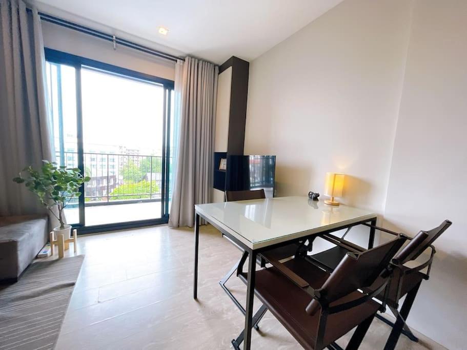Base 2bed King&queen With Infinity Pool & Free Netflix! Apartment Pattaya
