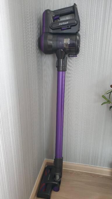 Base Quiet King-bed With Infinity Pool & Free Netflix! Pattaya