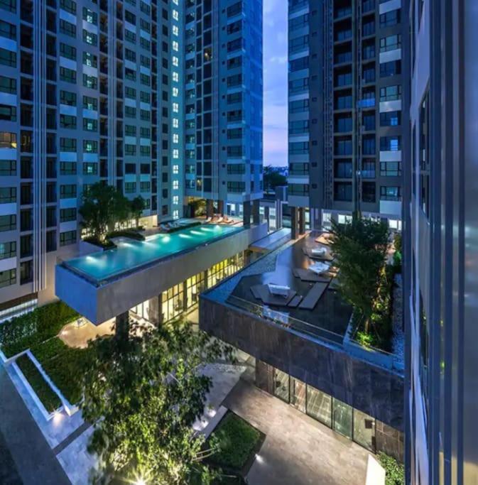 Apartment Base Huge 2bed King&queen With Infinity Pool & Free Netflix!