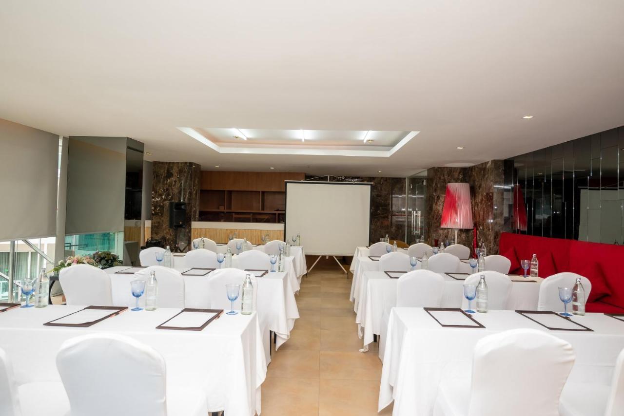 Hotel Centara Nova 4*