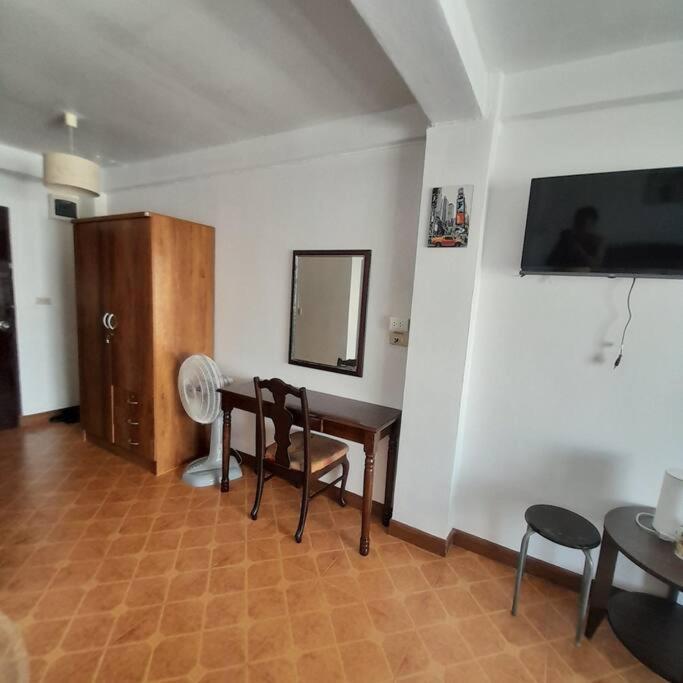 Apartment Niran Grand A4f *