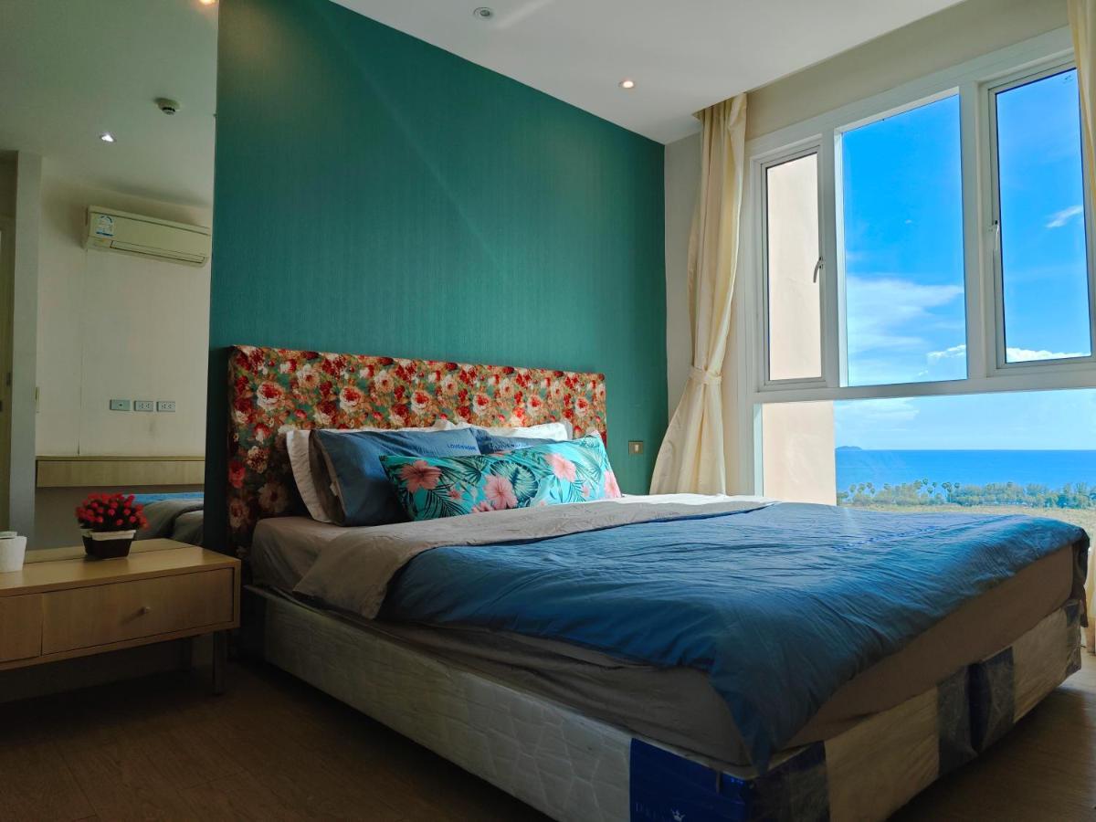Grande Caribbean Sea View Central *
