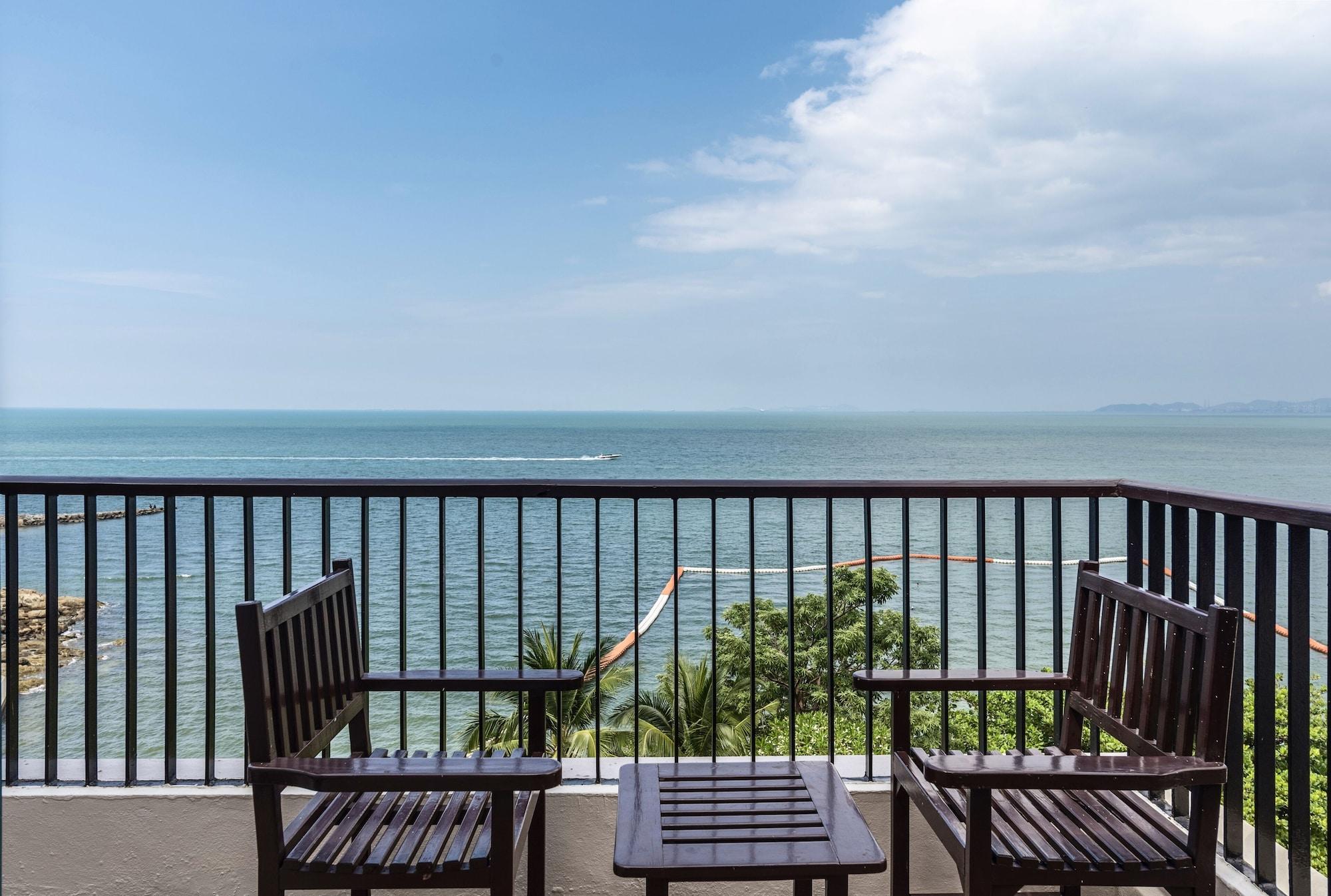 Resort Garden Cliff And