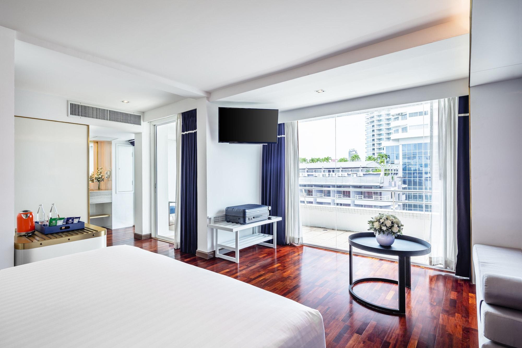 Blue Formerly A-one New Wing Hotel 4*