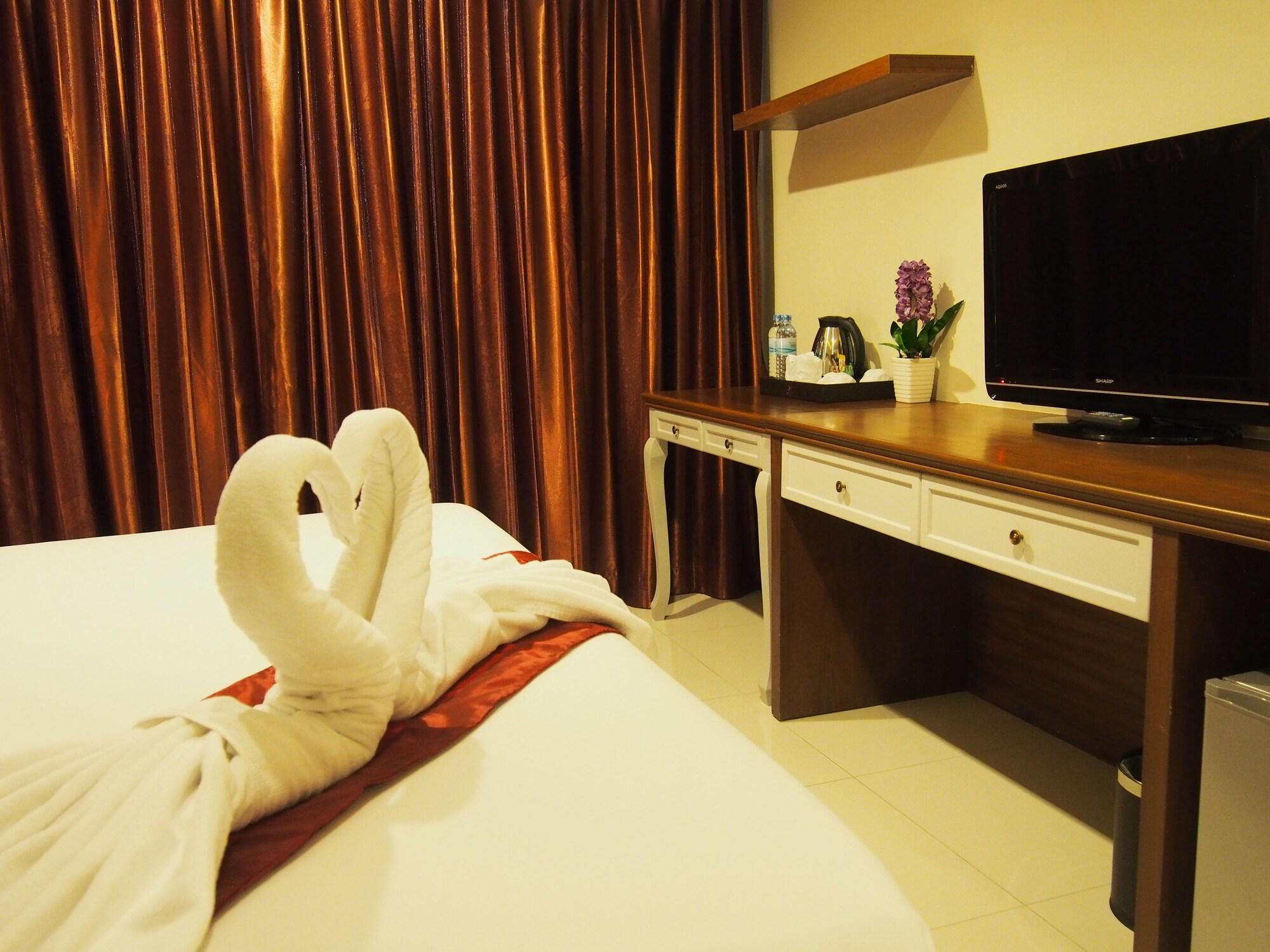 Hotel H.boutique 3*