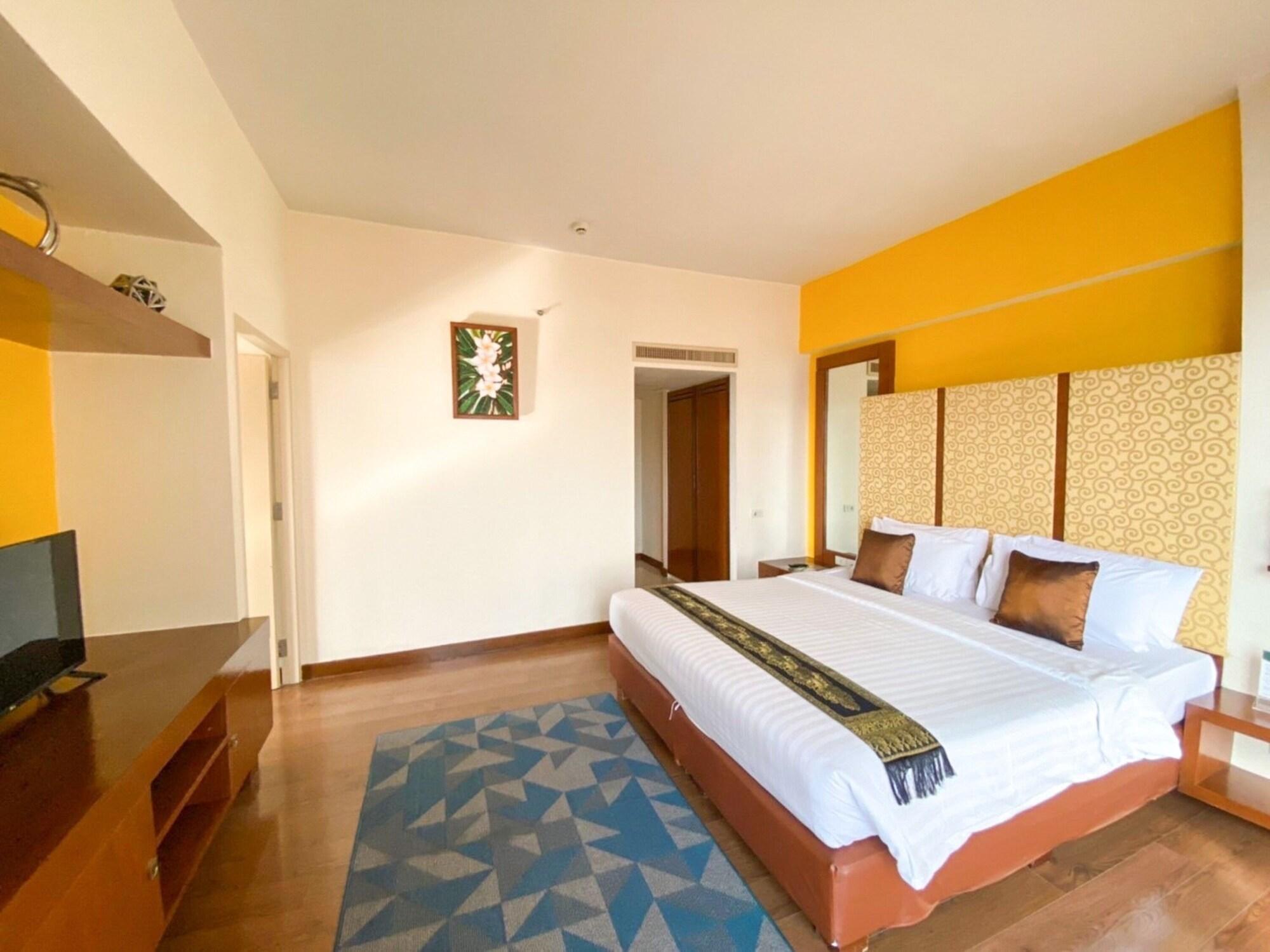 Hotel The Seasons - Sha Certified 4*