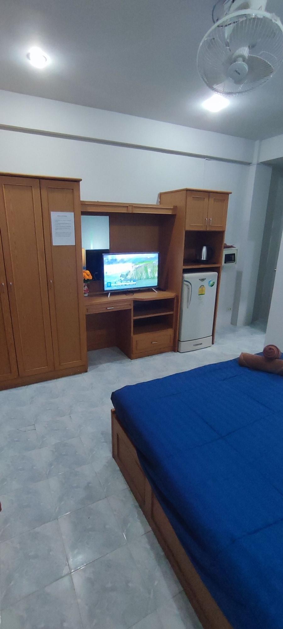 Rumah tetamu Traveller's Rest Sports Bar