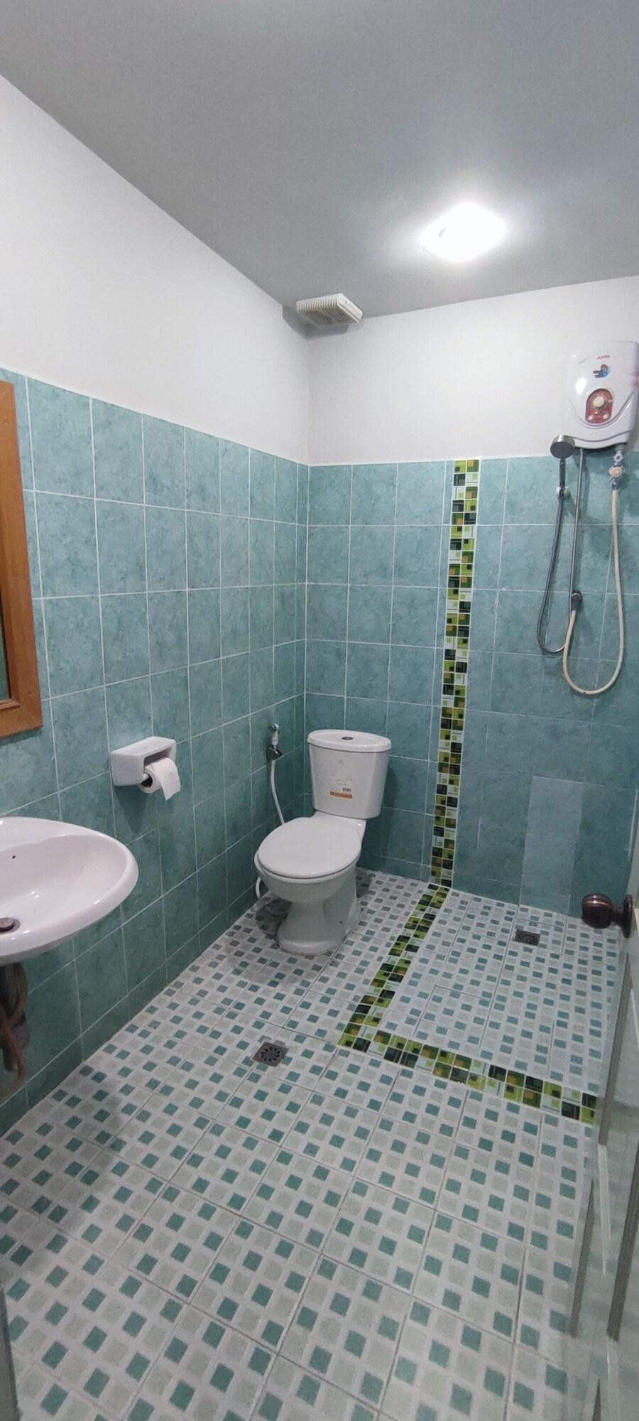 Rumah tetamu Traveller's Rest Sports Bar 2*