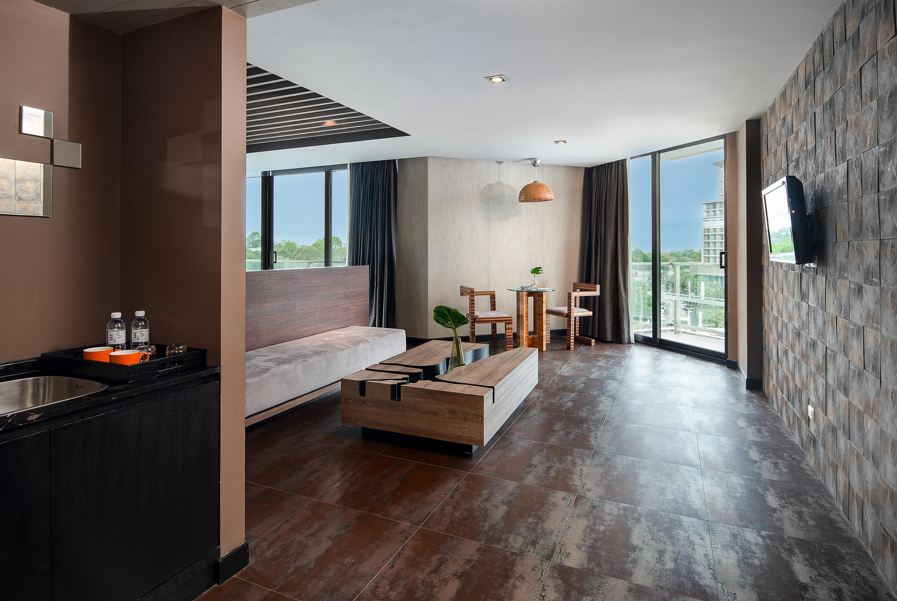 Tsix5 Quarter 5* Pattaya