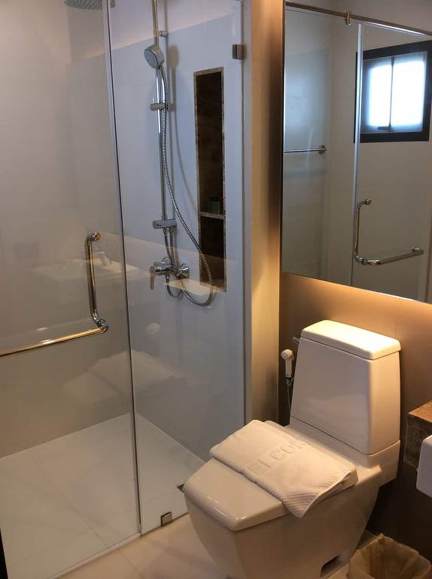 W14 Hotel 3*