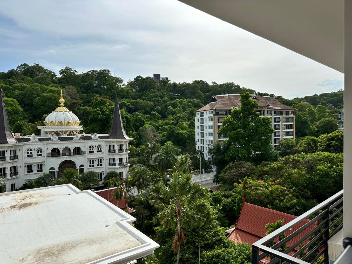 Arcadia Center Pattaya