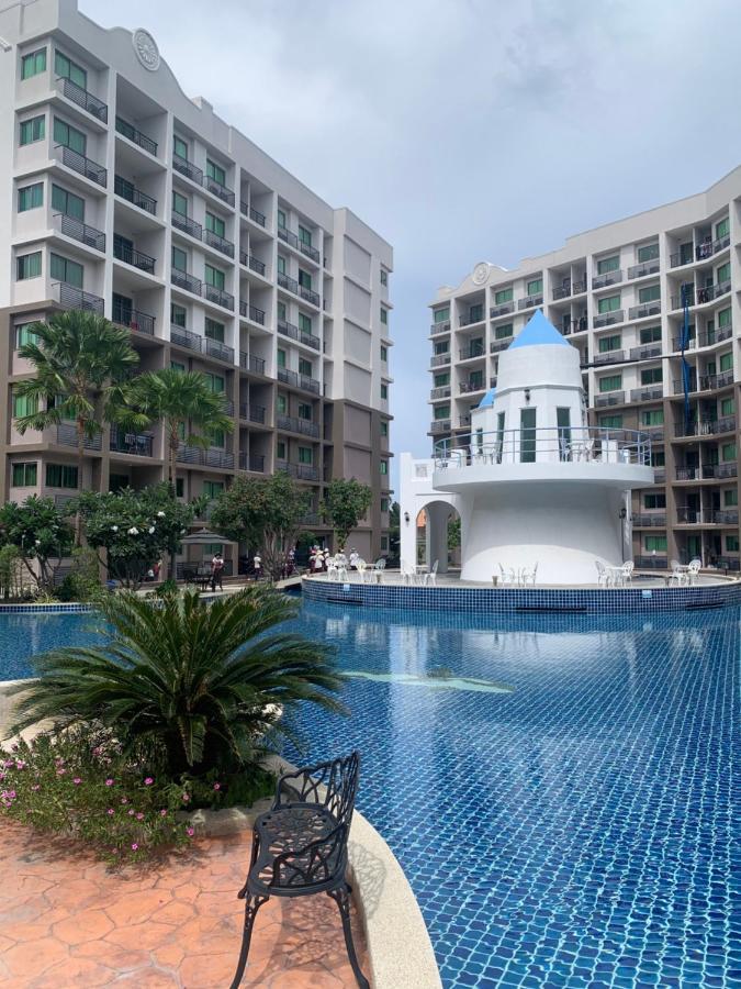 High Floor Arcadia: Pool View Near Walking Street * Pattaya