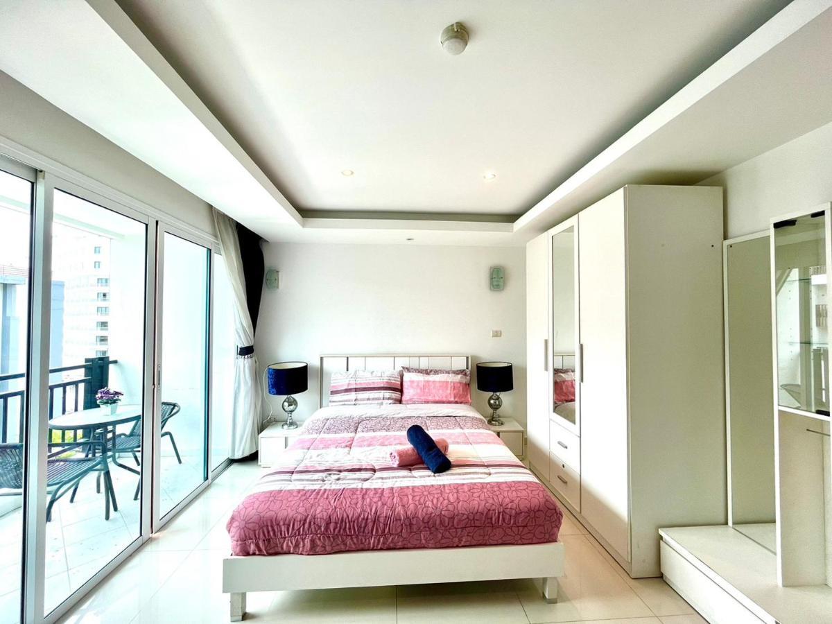 Apartment Avenue Rs *