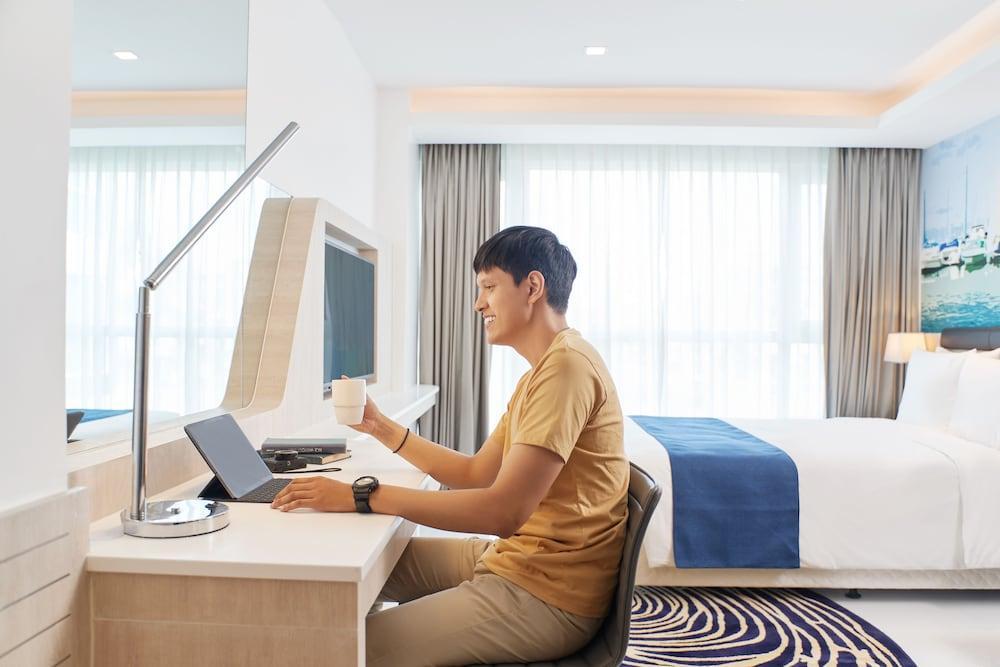 Express By Ihg Pattaya