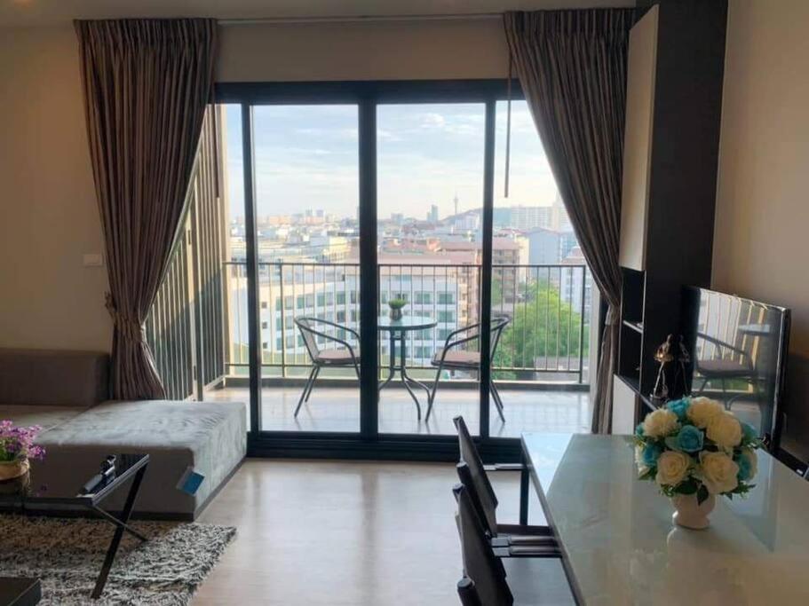 Base Hub - 2 Bedroom 53 M2 By And Hilton