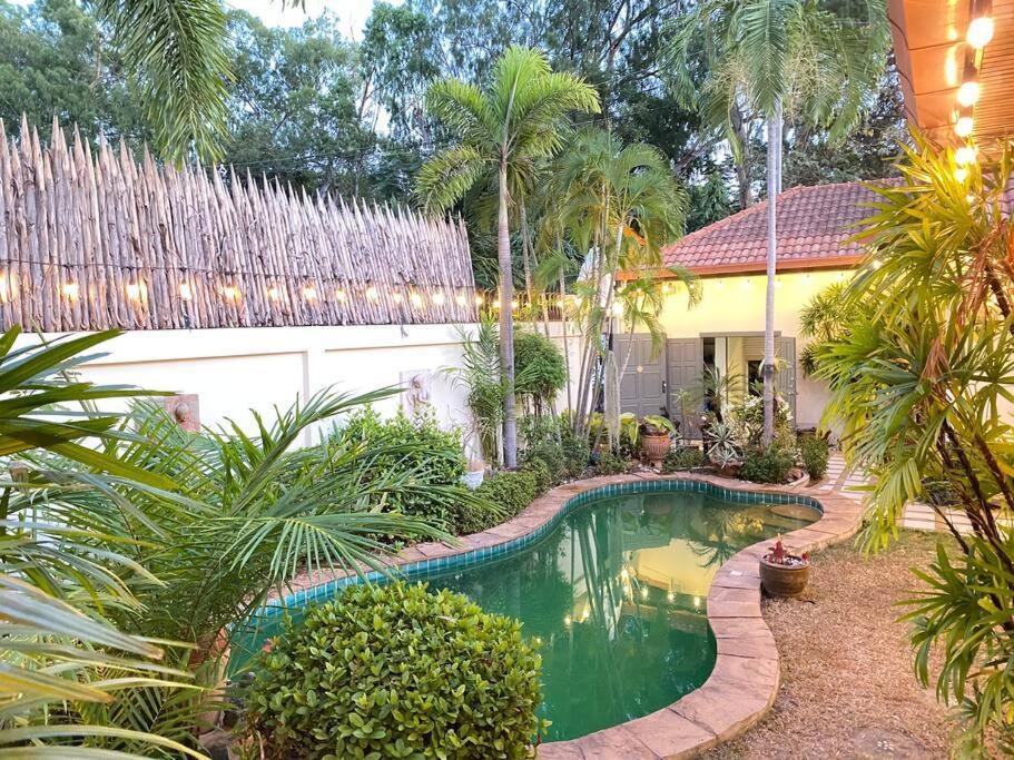 50m,near Walking St,3+2br