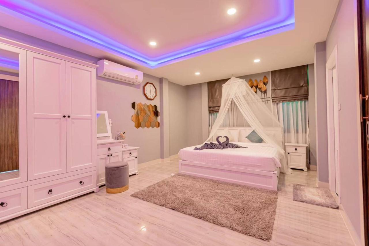 Villa Ratsamee Poolvilla P Pattaya