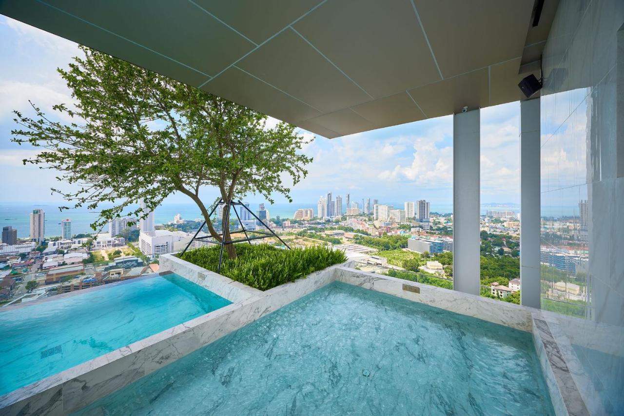 Once New - Location - Sunset Pool & Premium Gym Pattaya