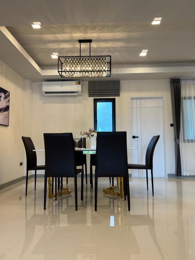 Villa 我来泰名宿 Pattaya